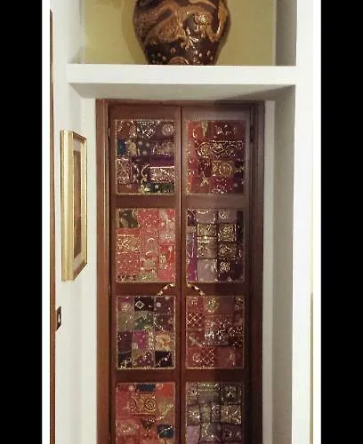 La Casa Degli Artisti Privatunterkunft *